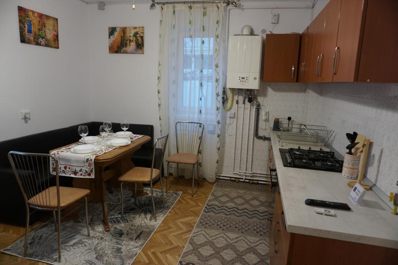 Xili'S Home Sweet Home Брашов Экстерьер фото
